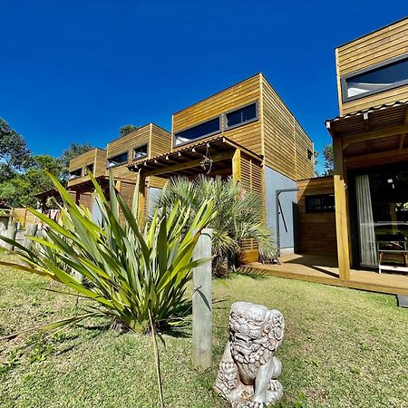 Rosa Lodge Lofts Прайя-ду-Роза Экстерьер фото