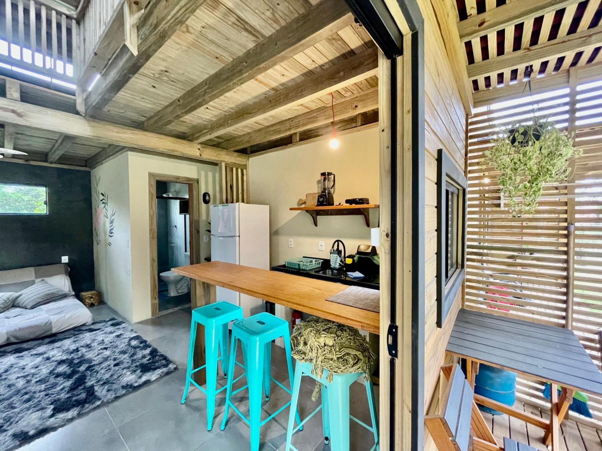 Rosa Lodge Lofts Прайя-ду-Роза Экстерьер фото