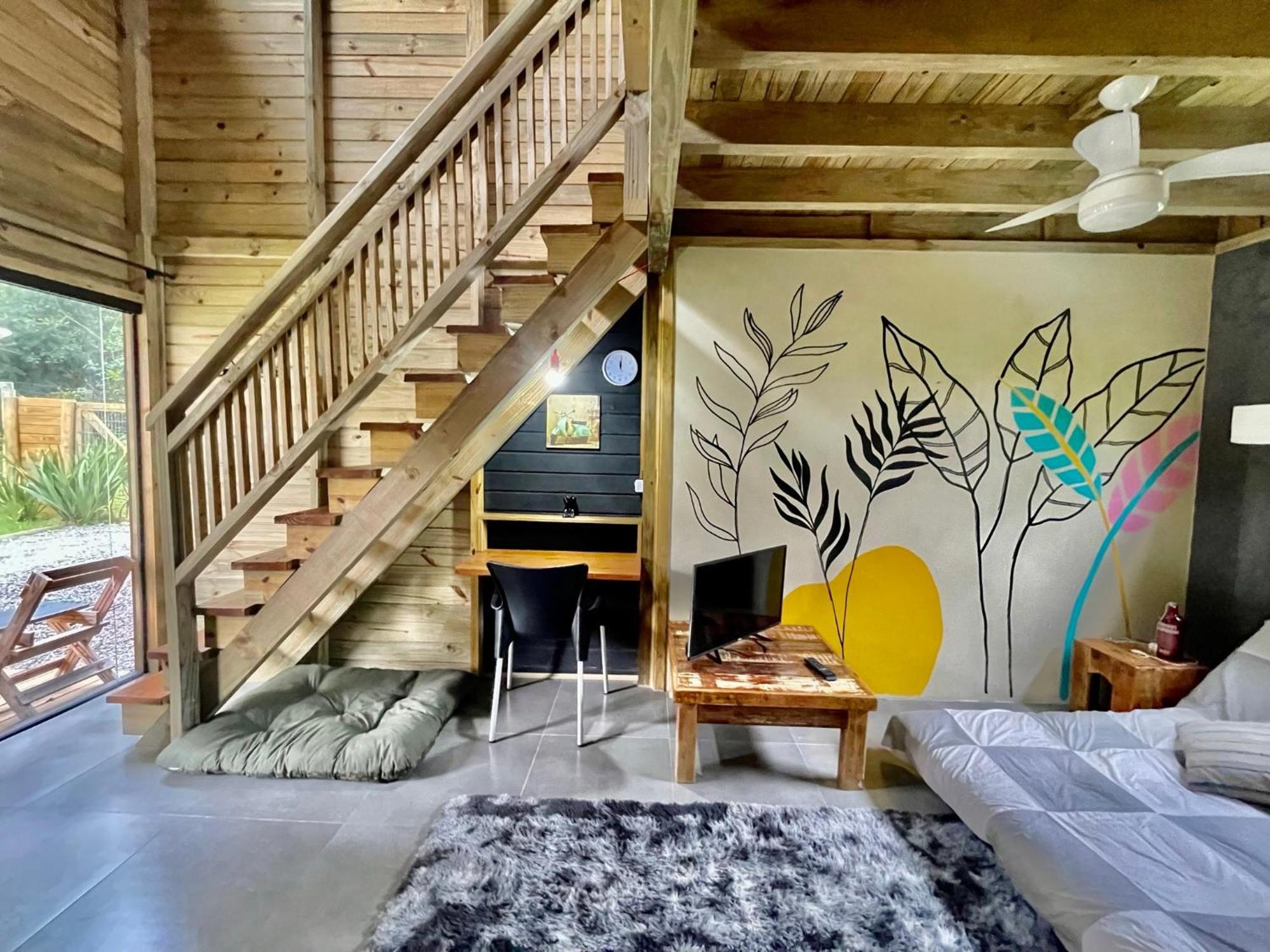 Rosa Lodge Lofts Прайя-ду-Роза Экстерьер фото